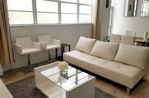 Photo 15 - Apartment With one Bedroom in Miami Beach, With Enclosed Garden and Wifi - Near the Beach