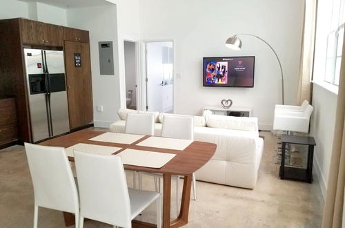 Photo 1 - Apartment With one Bedroom in Miami Beach, With Enclosed Garden and Wifi - Near the Beach