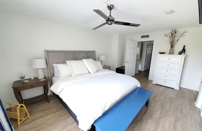 Ocean View 2 Bed, 2 Bath, Steps to the Beach - Spanish Trace 240 - Foto 2
