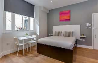 Foto 3 - Queensborough Terrace Service Apartments by Concept Apartments