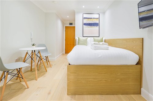 Foto 23 - Queensborough Terrace Service Apartments by Concept Apartments