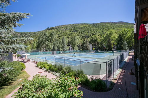 Foto 80 - Vail Racquet Club Mountain Resort