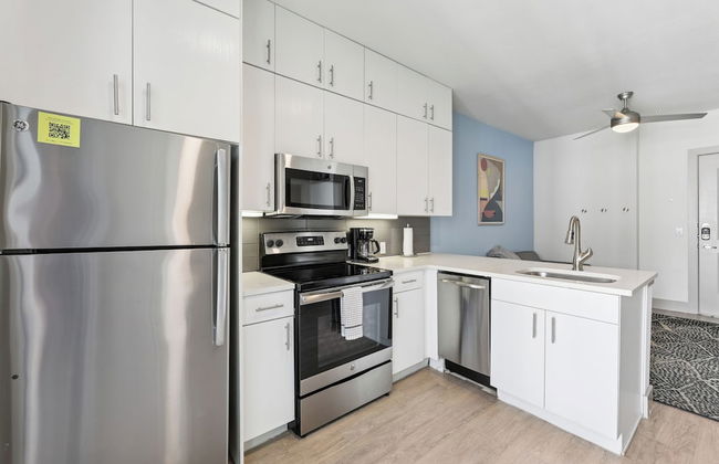 Sentral East Austin at 1630 E. Sixth - Foto 16