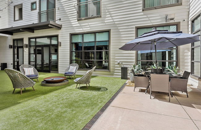 Sentral East Austin at 1630 E. Sixth - Foto 38