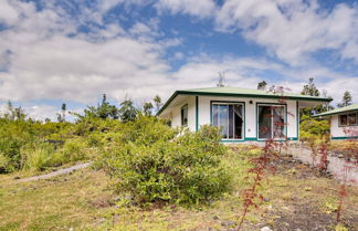 Photo 3 - Cozy Keaau Vacation Rental - 1 Mi to Ocean