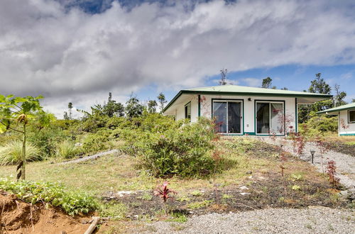 Photo 22 - Cozy Keaau Vacation Rental - 1 Mi to Ocean