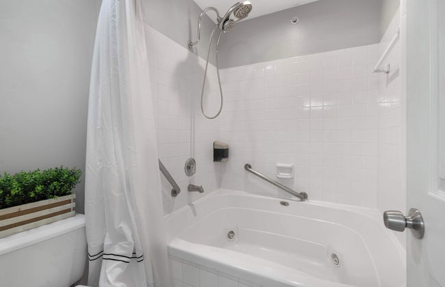 Catch the Sunrise - Branson Mo - Holiday Hills - 2bd Condo! - Photo 16