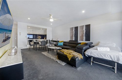 Photo 62 - 1Bed Ocean - Circle on Cavill - Wow Stay