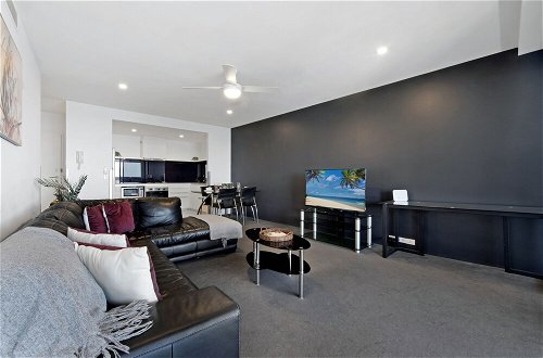 Photo 56 - 1Bed Ocean - Circle on Cavill - Wow Stay