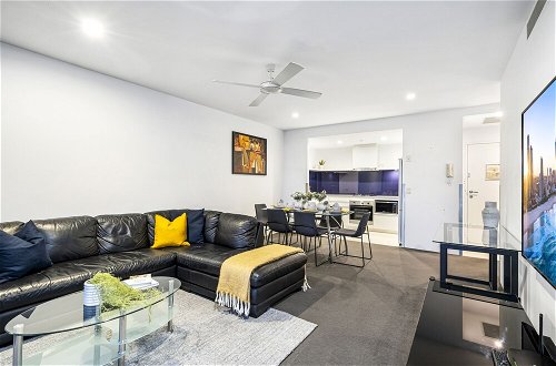 Photo 38 - 1Bed Ocean - Circle on Cavill - Wow Stay