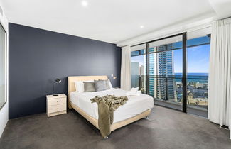 Photo 2 - 1Bed Ocean - Circle on Cavill - Wow Stay