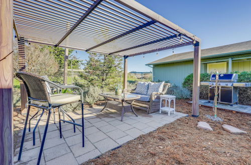 Photo 12 - Charming Petaluma Cottage w/ Grill Near Wineries