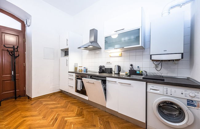 Charles Apartments in Old Town Prague - Foto 32