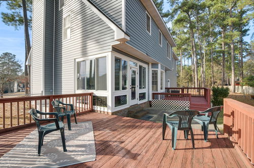 Photo 13 - Lovely Fayetteville Home: Deck & Fireplace