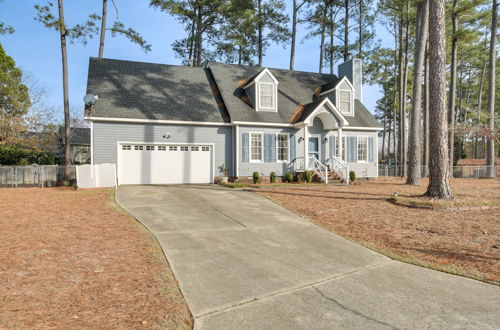 Photo 24 - Lovely Fayetteville Home: Deck & Fireplace