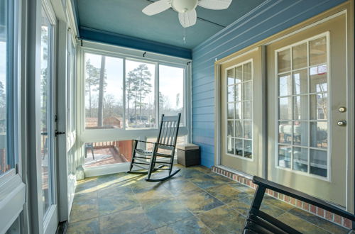 Photo 14 - Lovely Fayetteville Home: Deck & Fireplace