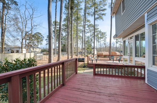 Foto 10 - Lovely Fayetteville Home: Deck & Fireplace