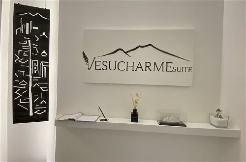 Foto 6 - VESUCHARME Suite Luxury Room