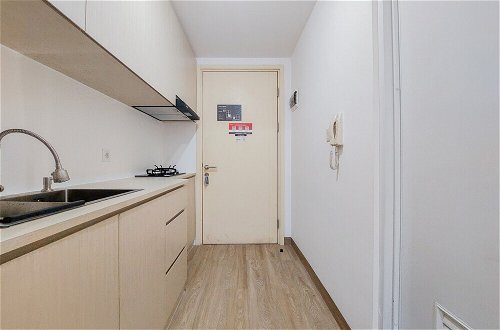 Photo 6 - Strategic And Nice Studio Apartment At M-Town Residence