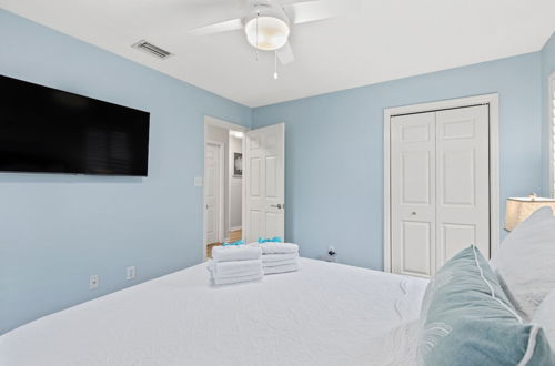 Photo 4 - Sunshine House! 3BR 2BA Sleeps 9! Your Perfect Retreat for Comfort and Style