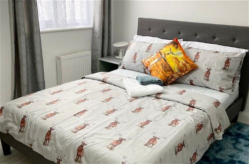 Foto 7 - Charming Spacious 1-bed Apartment in Dagenham