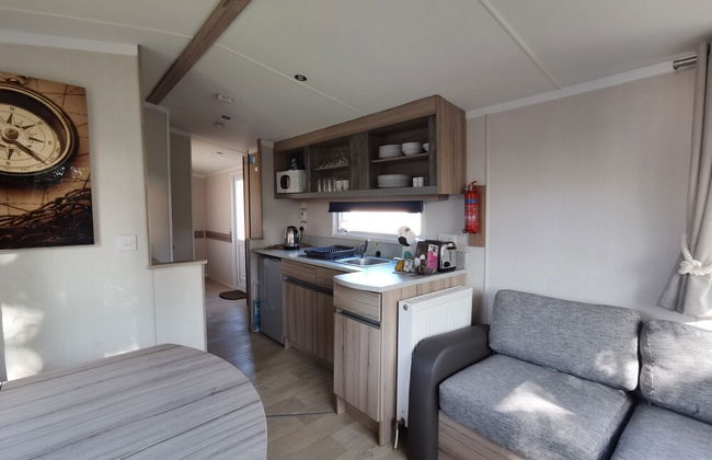 8berth- Smarttv- Closetobeach- Familyfriendly - Foto 6