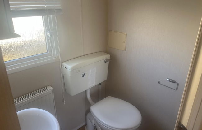 2 Bedroom Pet Free Caravan and Decking Free Wifi - Foto 7