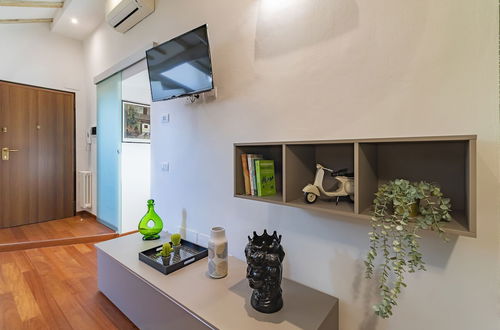 Photo 25 - Altido Stylish Flat Near San Lorenzo