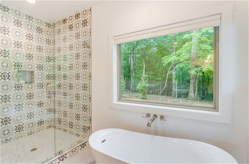 Foto 24 - Mid-century Modern Home w/ Hot Tub & Mtn Views