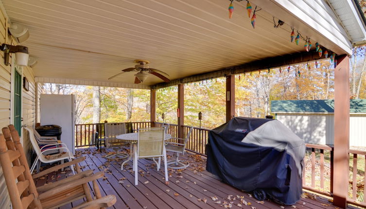 Photo 1 - Cozy Tennessee Escape w/ Porch, Grill & Fire Pit