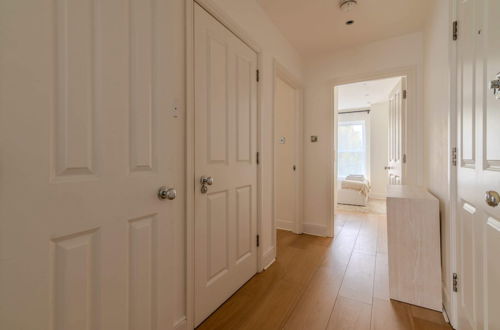 Photo 23 - Beautiful 2 Bed, 2 Bath Abode In Dulwich