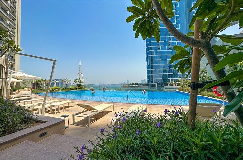 Foto 18 - Luxury StayCation - Spacious Modern Apt Overlooking The Arabian Sea