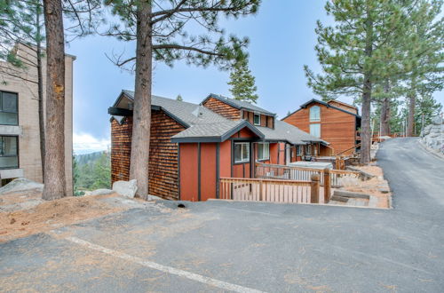 Photo 23 - Stateline Townhome < 1 Mi to Heavenly Ski Lifts