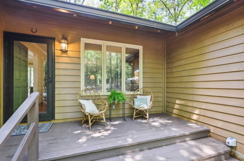 Photo 8 - Lakefront Hamilton Cabin w/ Dock & Fire Pit