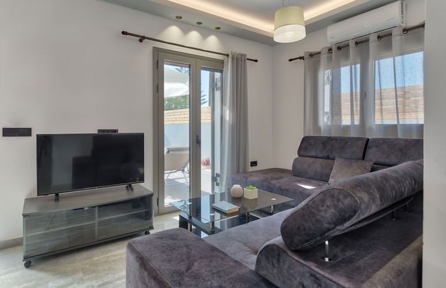 Agalliu Villa - Photo 7