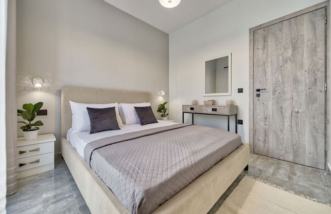 Agalliu Villa - Photo 1