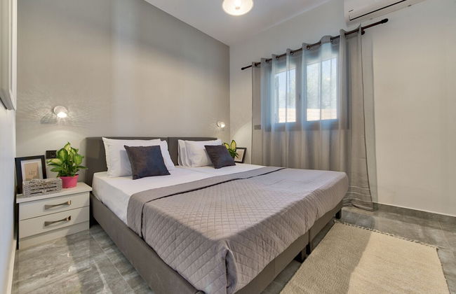 Agalliu Villa - Photo 2