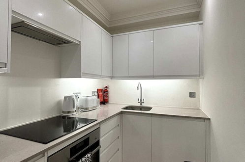 Foto 4 - Chic Studio Flat 8 Mins to Harrods, Knightsbridge