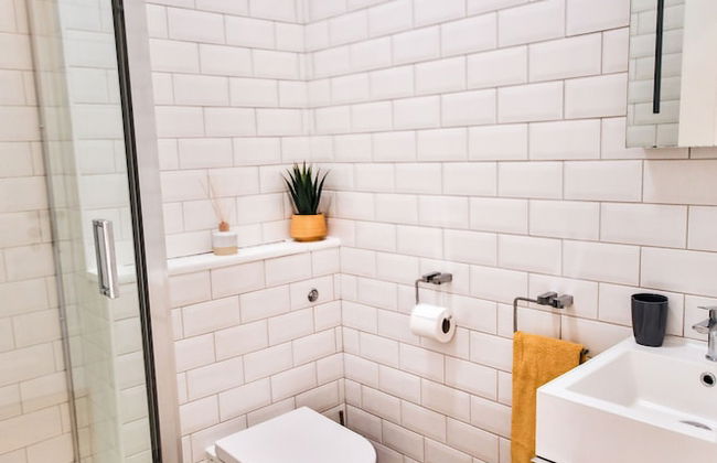 40B Wellington Suites - Photo 12