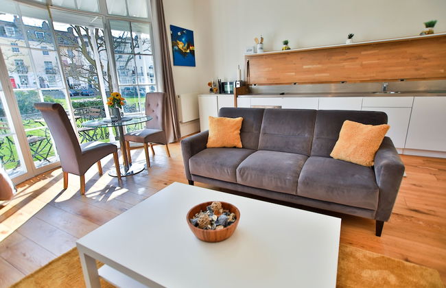 40B Wellington Suites - Photo 7