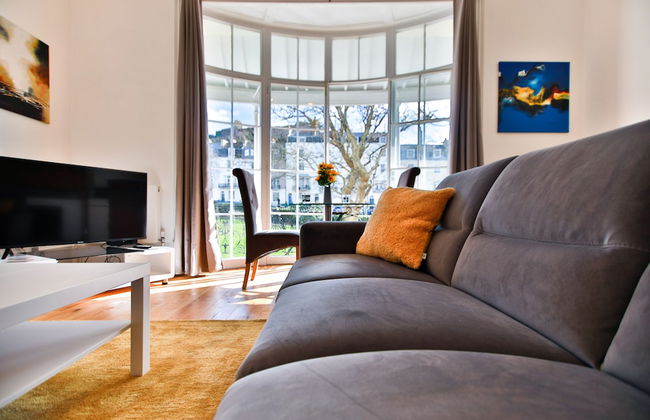 40B Wellington Suites - Photo 1