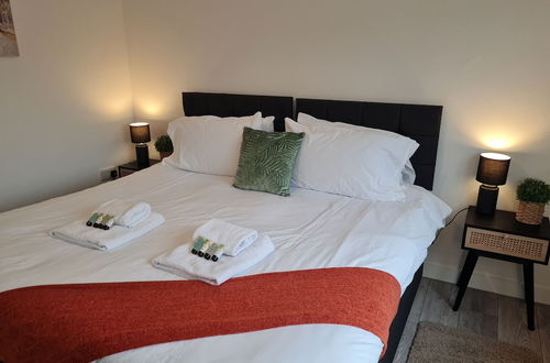 Photo 5 - Lovely 2-bed Apartment in Cheltenham Spa