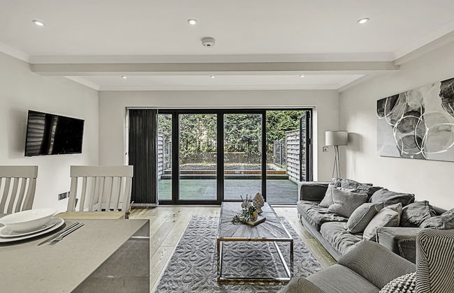 Chic and Contemporary Retreat in Brentford - Foto 14