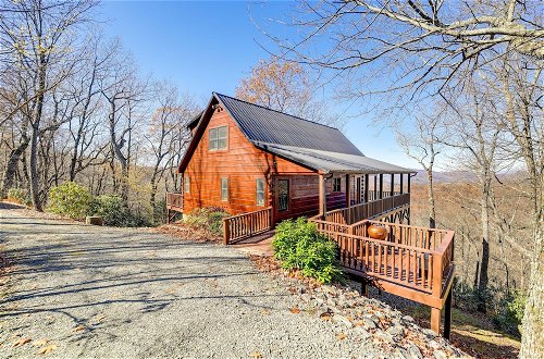 Foto 32 - Mountain-view Blue Ridge Cabin on Over 2 Acres