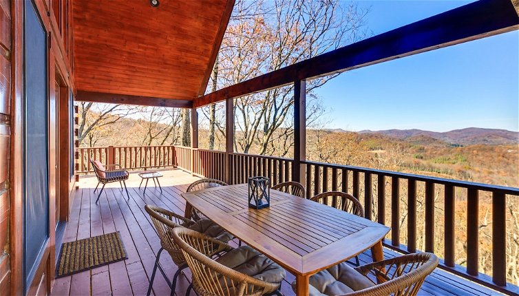 Foto 1 - Mountain-view Blue Ridge Cabin on Over 2 Acres