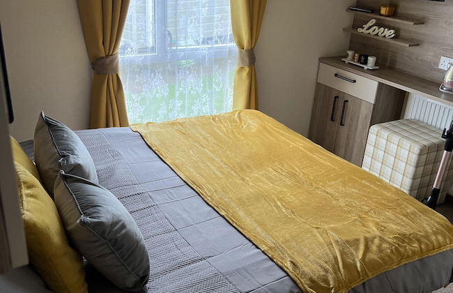 2 Bed Caravan - Sleeps 6 - Parking - Pets - Foto 3