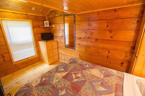 Photo 3 - Edinboro Lake Resort Cabins