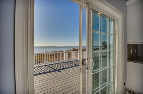 Photo 17 - Quiet Bayfront Hayes Home w/ Deck + Private Beach