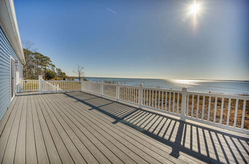 Photo 10 - Quiet Bayfront Hayes Home w/ Deck + Private Beach
