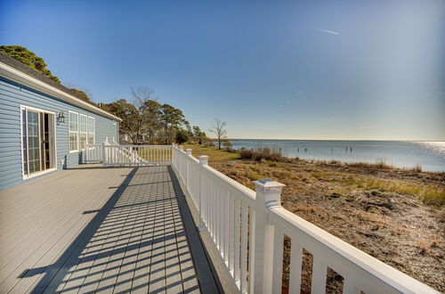 Photo 26 - Quiet Bayfront Hayes Home w/ Deck + Private Beach